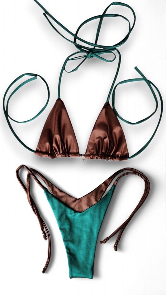 Extreme cheeky V-string bikini bottoms in brown and mint